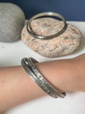Inspirational Message Pewter Bracelets Bangle - Angels